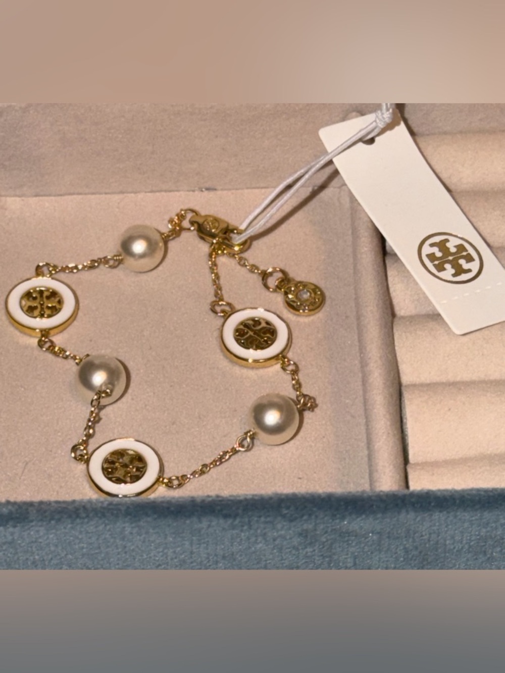 Tory Burch Gold-Tone Chain Bracelet w White Enamel Logos & Pearls, AUTHENTIC NWT - Picture 3 of 15